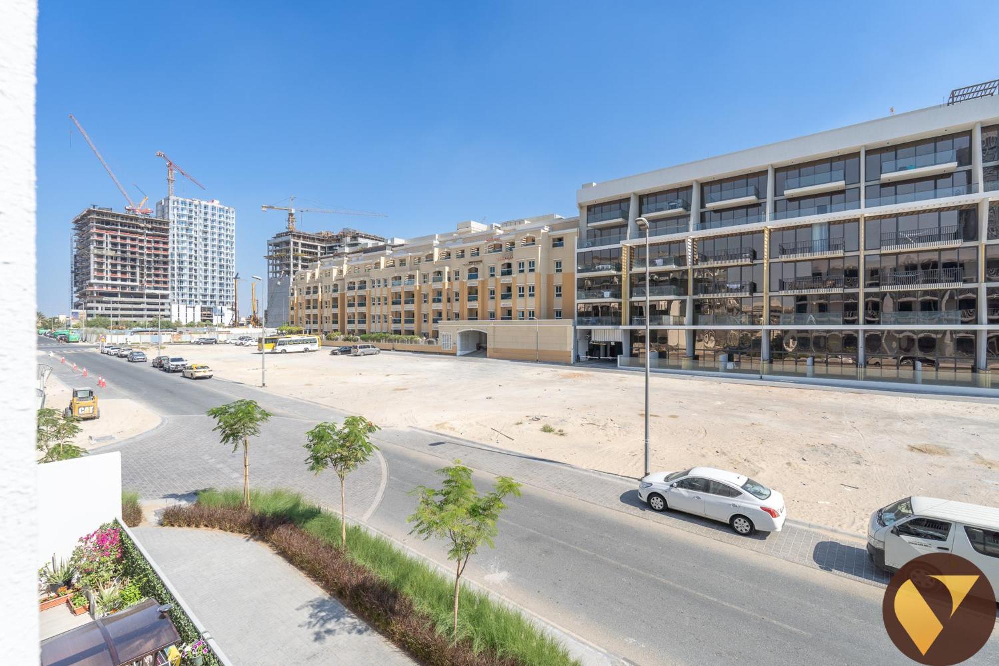 Vogue Luma22 Jvc 5 Mins Circle Mall & 12 Mins Emirates Mall Apartment Dubai Exterior photo